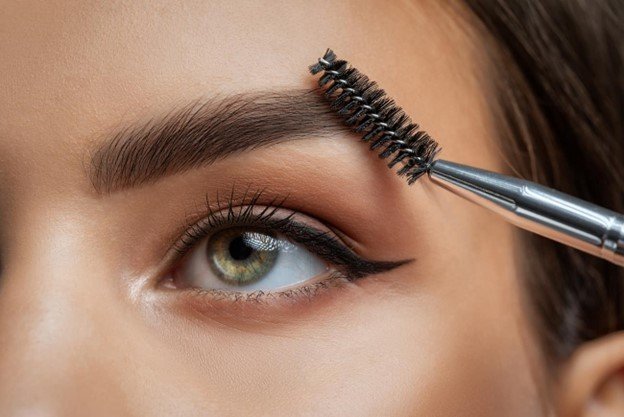 perfilado de cejas